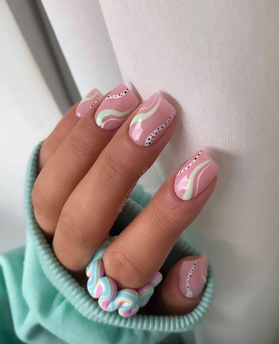 ιδέες-για-μανικιούρ-τον-Μάρτιο 2023-