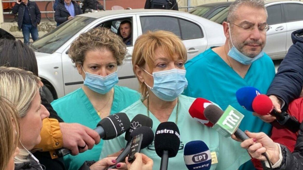 Τέμπη: Οι σοροί είναι σε πάρα πολύ άσχημη κατάσταση – Όσα αναφέρει  ιατροδικαστής του νοσοκομείου Λάρισας