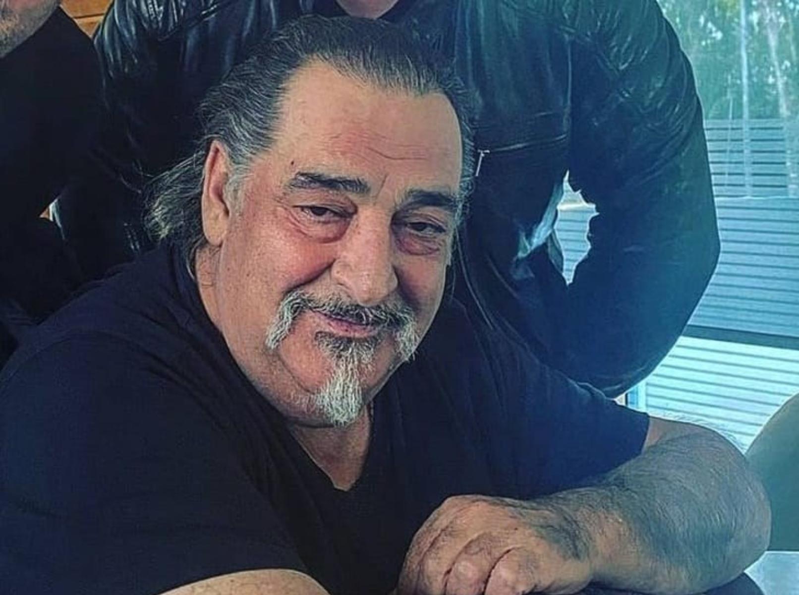 Βασίλης Καρράς  : Σπαραγμός για τον τραγουδιστή  –  Δεν θέλω να με δουν να σέρνομαι