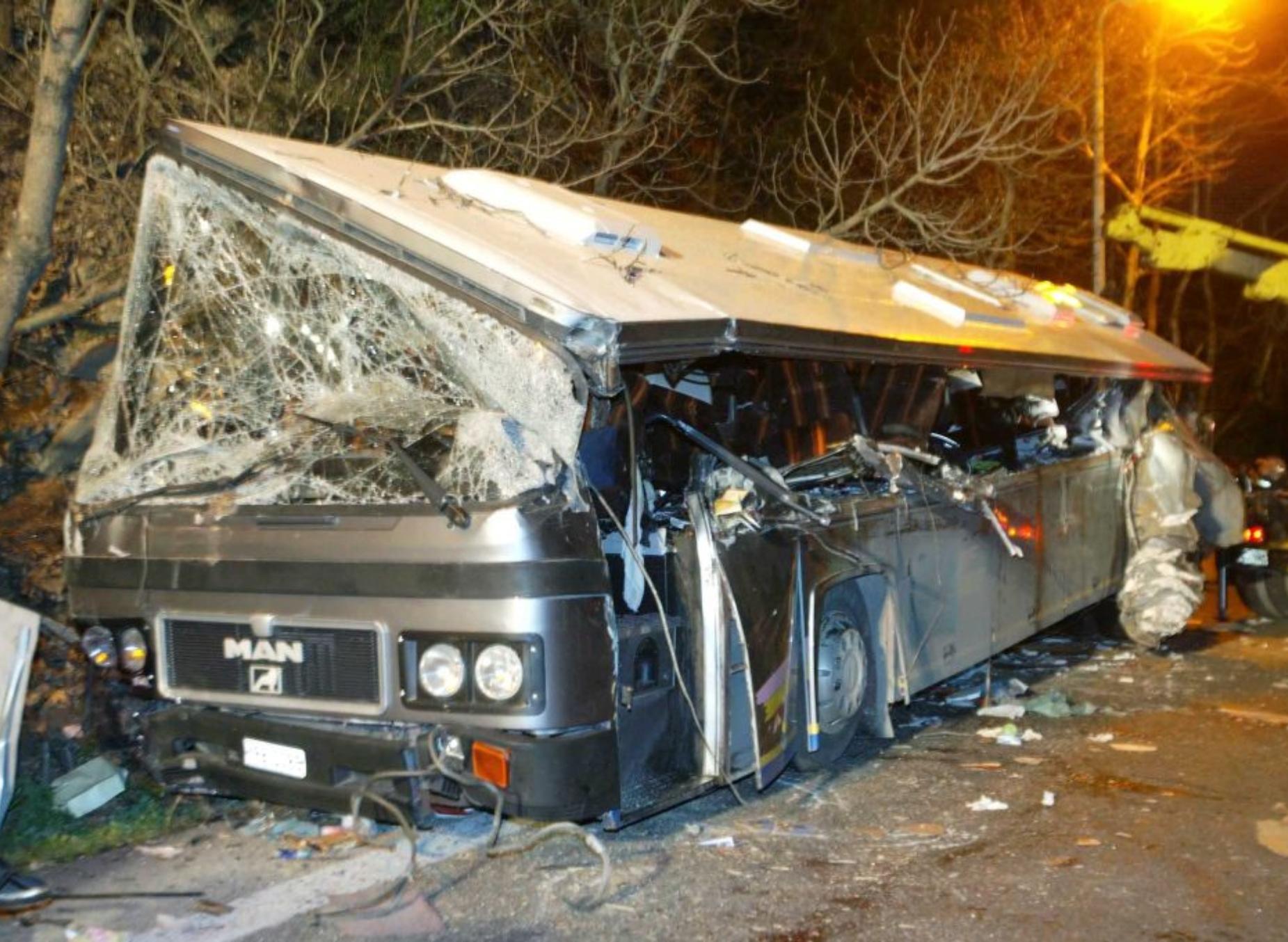 Τέμπη: Ο πατέρας που έχασε την κόρη του το 2003, συγκλονίζει – «Το δικό μας παιδί είχε βρεθεί από τα τελευταία»