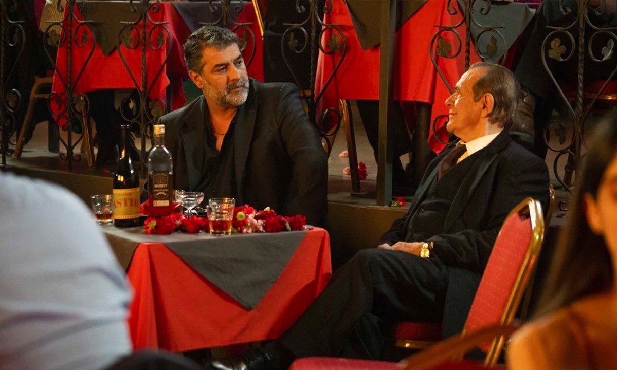 Αυτή η νύχτα μένει επόμενα επεισόδια: 54 , 55 , 56