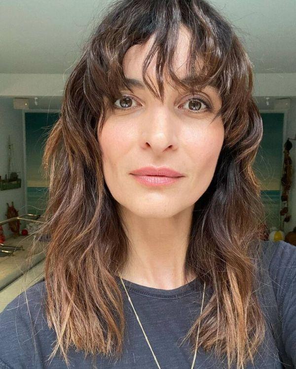 Η Γη της Ελιάς-Ιουλία-