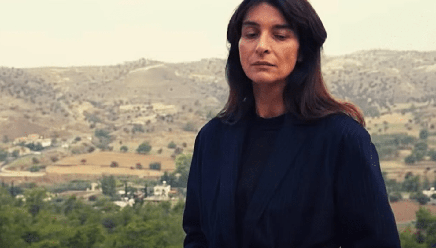 Η Γη της Ελιάς-Ιουλία-