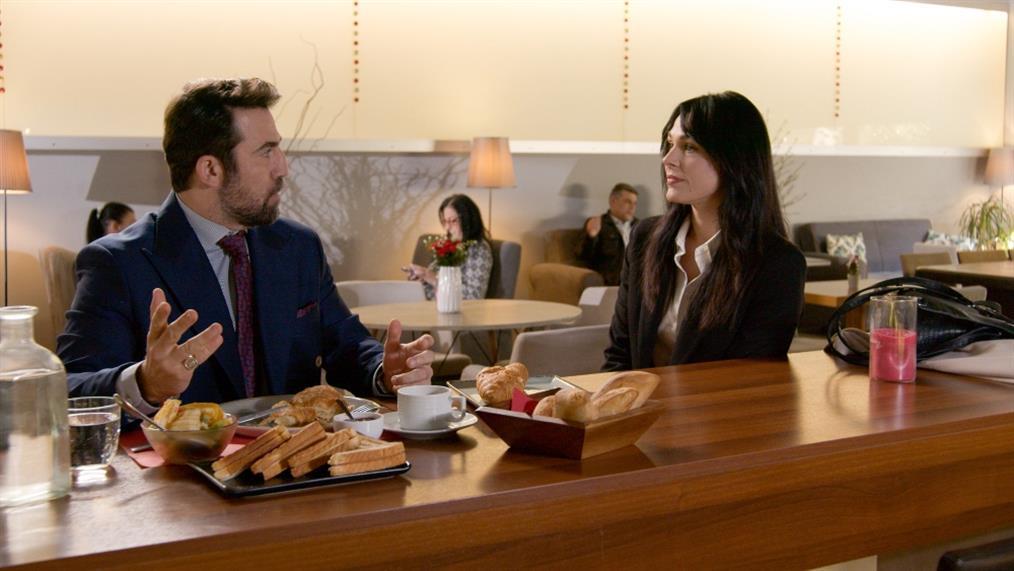 Παγιδευμένοι: Τα μυστικά αποκαλύπτονται