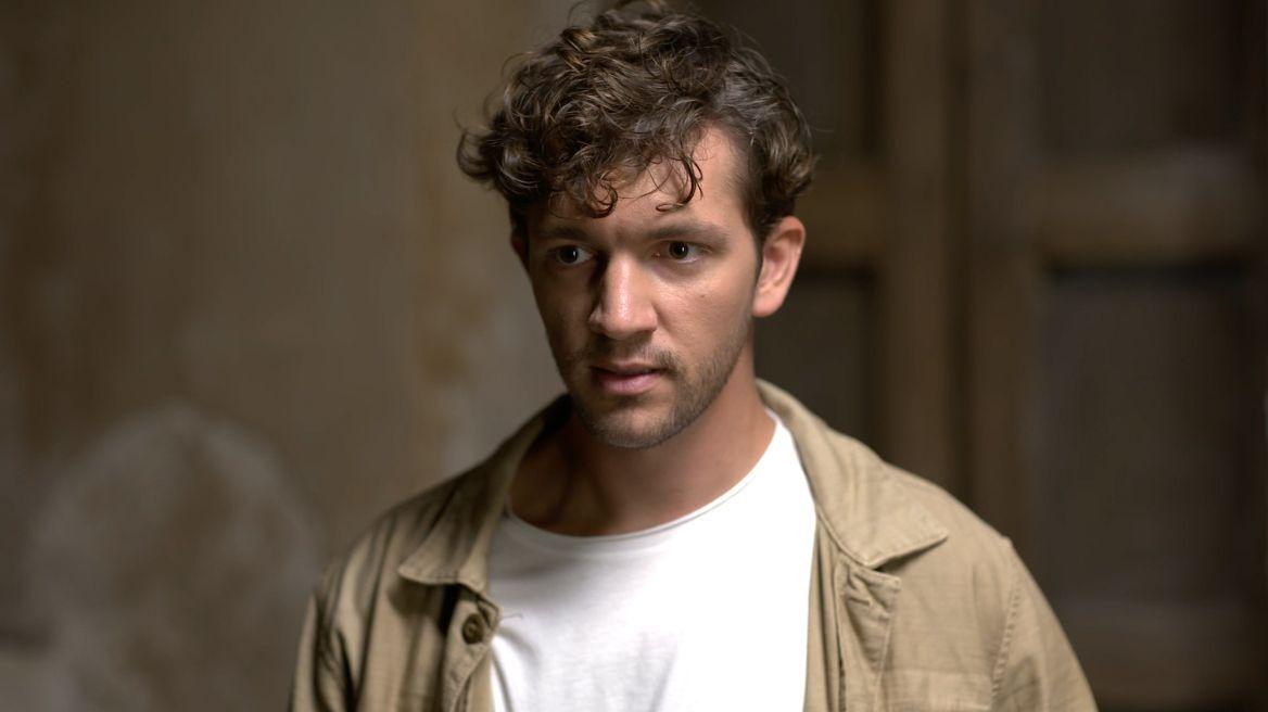 Μαύρο Ρόδο-Πέτρος-