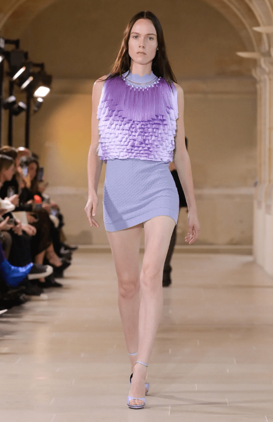 λιλά-χρώματα-στο-γυναικείο ντύσιμο-τάσεις 2023-Άνοιξη 2023-ιδέες- λιλά-χρώματα-στο-γυναικείο ντύσιμο-τάσεις 2023-Άνοιξη 2023-ιδέες-