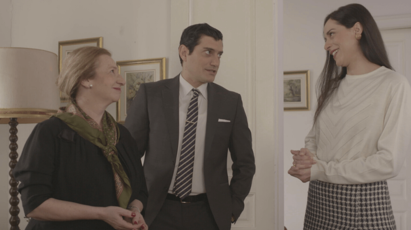 Ο Παράδεισος των Κυριών επόμενα επεισόδια: 101 , 102 , 103 , 104 , 105