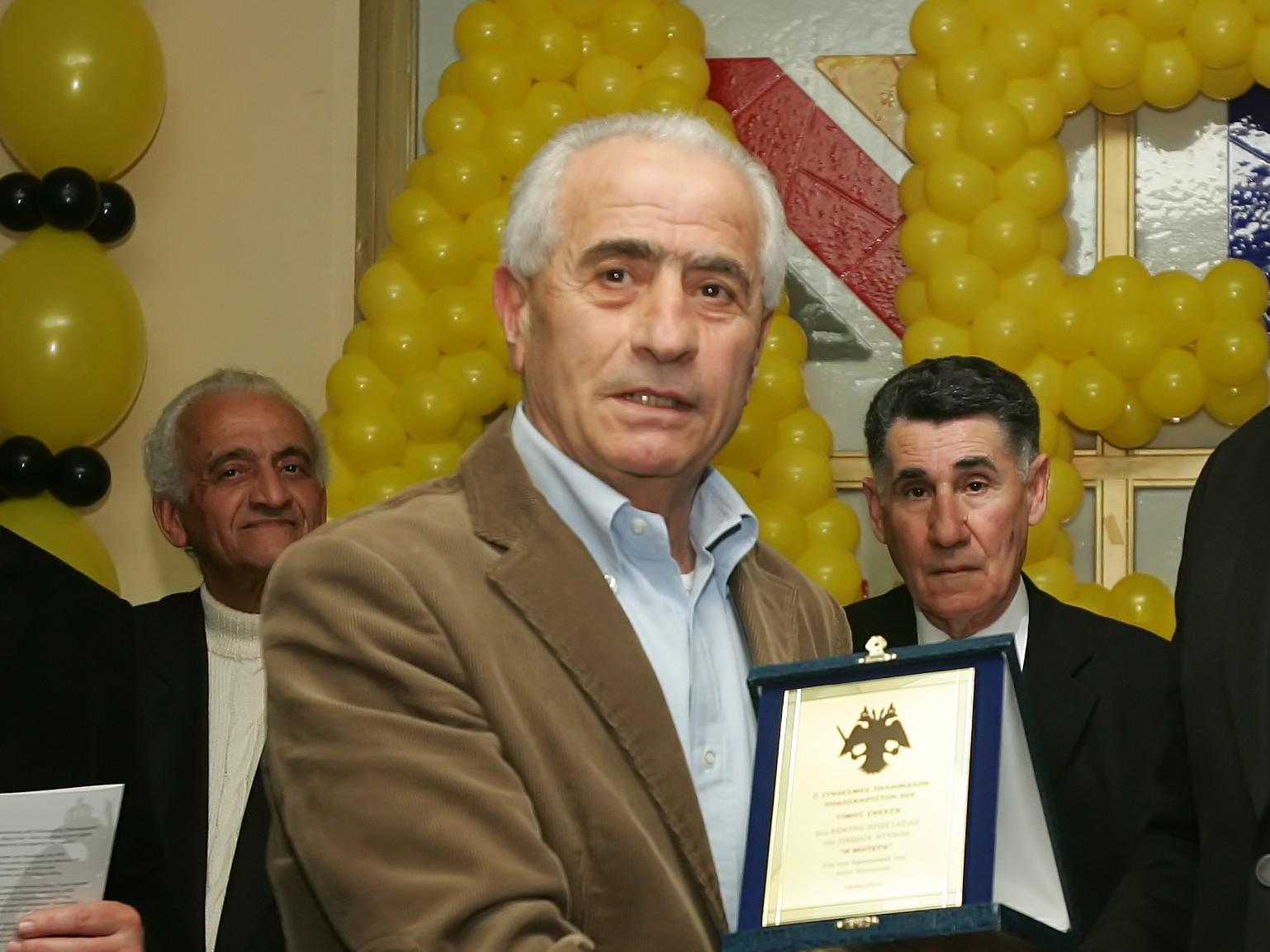 Έφυγε απο την ζωή ο θρύλος του ποδοσφαίρου Μίμης Παπαϊωάννου