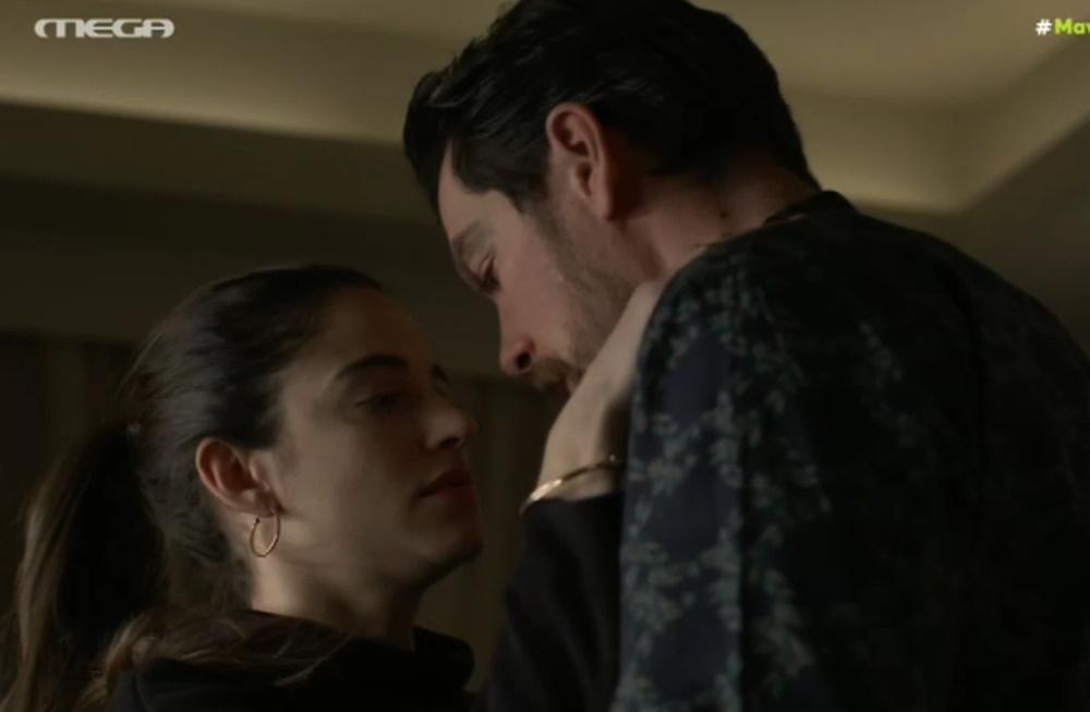 Μαύρο Ρόδο-Βίκος-Αλεξία- Μαύρο Ρόδο-Βίκος-Αλεξία-