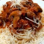 μακαρονάδα-με-μανιτάρια-συνταγή-