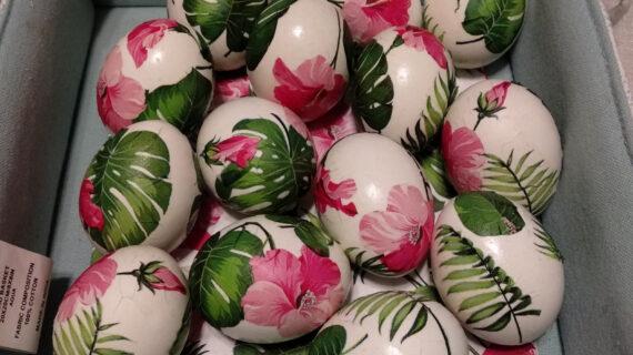 Πάσχα 2023: Βάψε τα Πασχαλινά αυγά με χαρτοπετσέτες