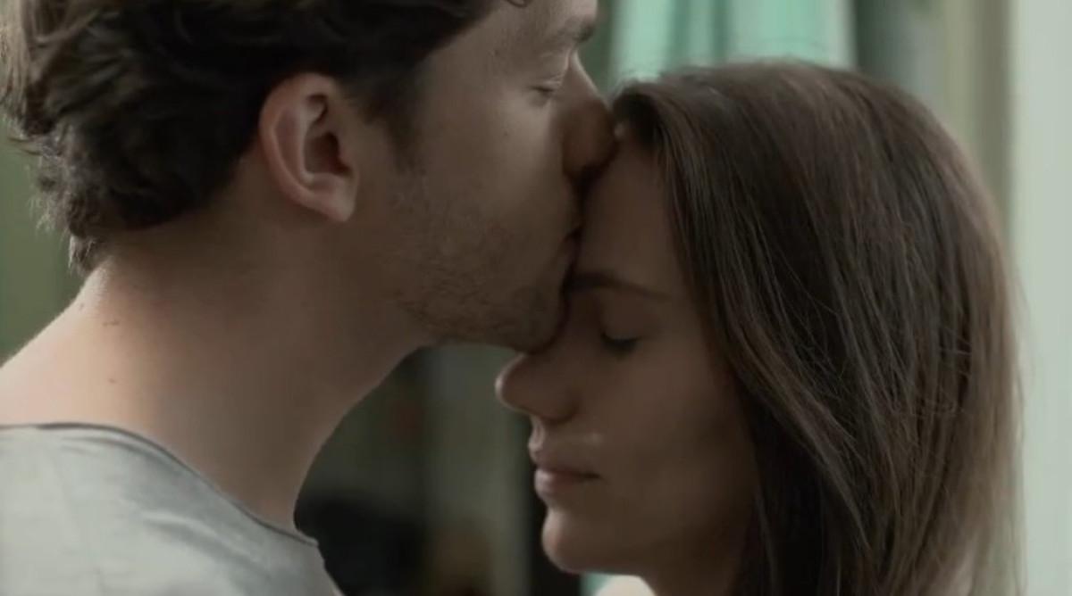 Μαύρο Ρόδο-Ελισάβετ-Πέτρος- Μαύρο Ρόδο-Ελισάβετ-Πέτρος-