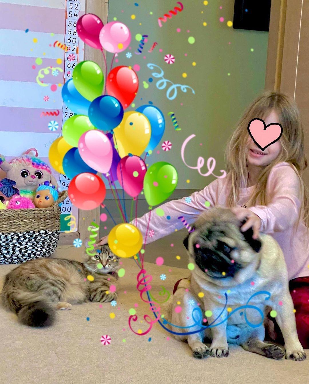 Μέρα χαράς για την Ελένη Μενεγάκη : Η Μαρίνα έχει γενέθλια  – Σπάνιες φωτογραφίες