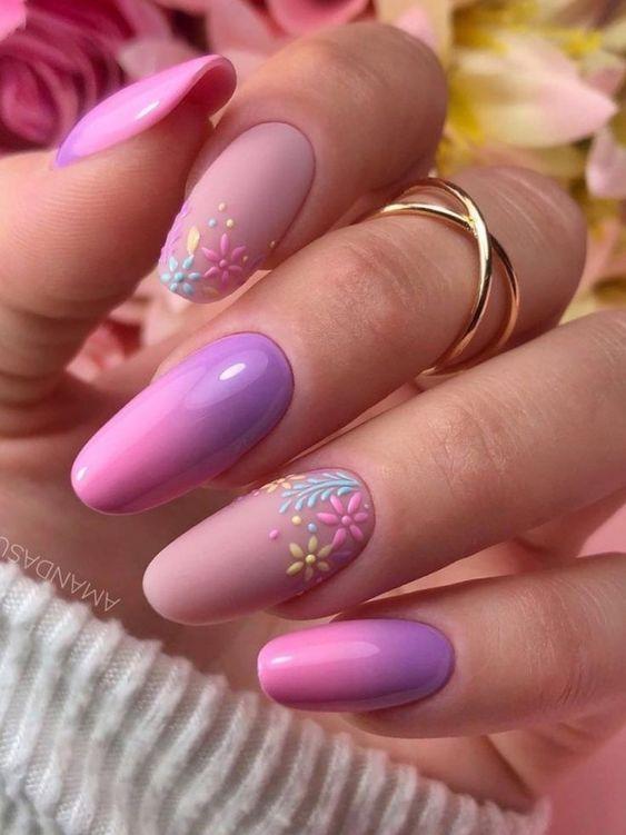 λιλά νύχια-με-λουλούδια-ιδέες-
