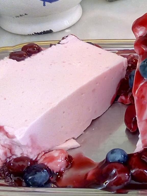 γιαουρτογλυκό-σε-φόρμα-συνταγή- γιαουρτογλυκό-σε-φόρμα-συνταγή-