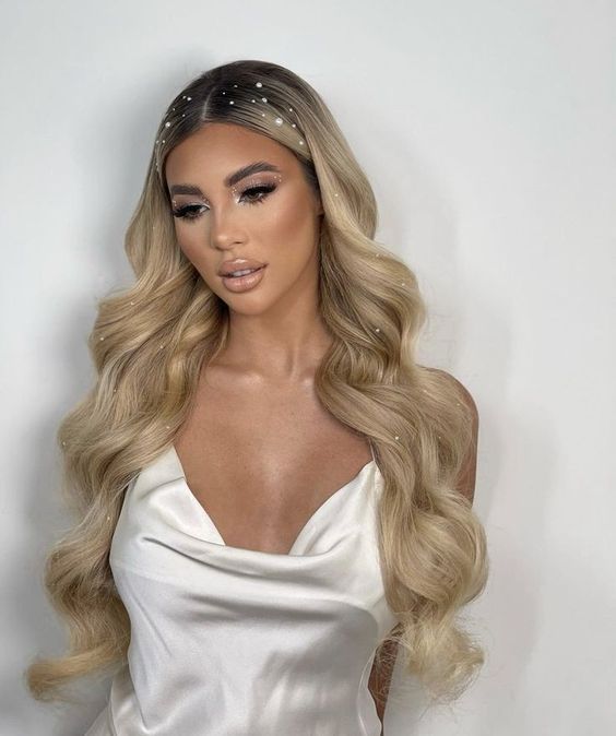 κυματιστά-μαλλιά-με-αξεσουάρ-ιδέες- κυματιστά-μαλλιά-με-αξεσουάρ-ιδέες-