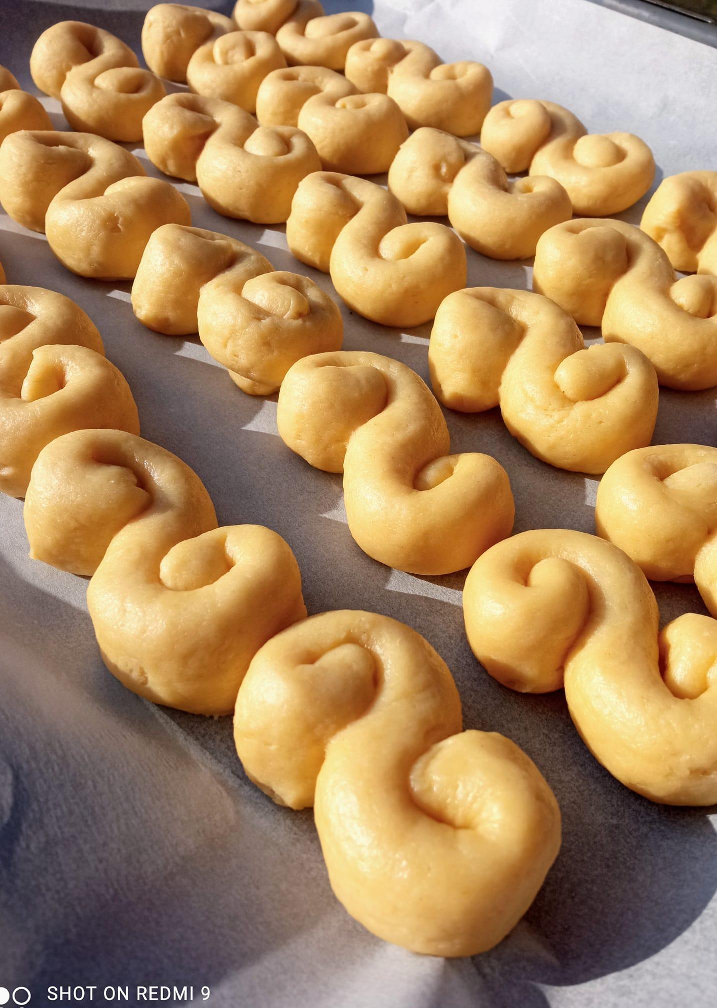 κουλουράκια-βουτύρου-για-το-Πάσχα-συνταγή-