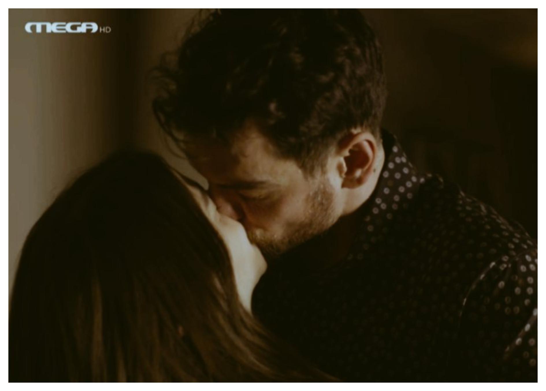 Μαύρο Ρόδο: Η Ελισάβετ σε αδιέξοδο