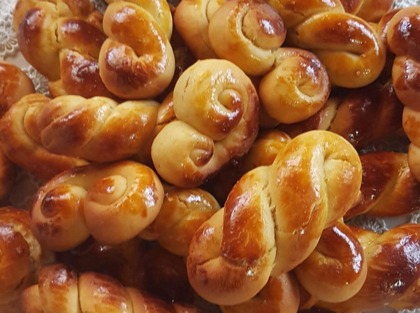 Πασχαλίνα κουλουράκια: Όλα τα μυστικά από την Αργυρώ Μπαρμπαρίγου