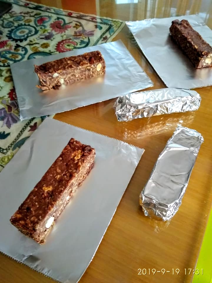 μπάρες-με-ξηρούς καρπούς-και-αποξηραμένα φρούτα-συνταγή-