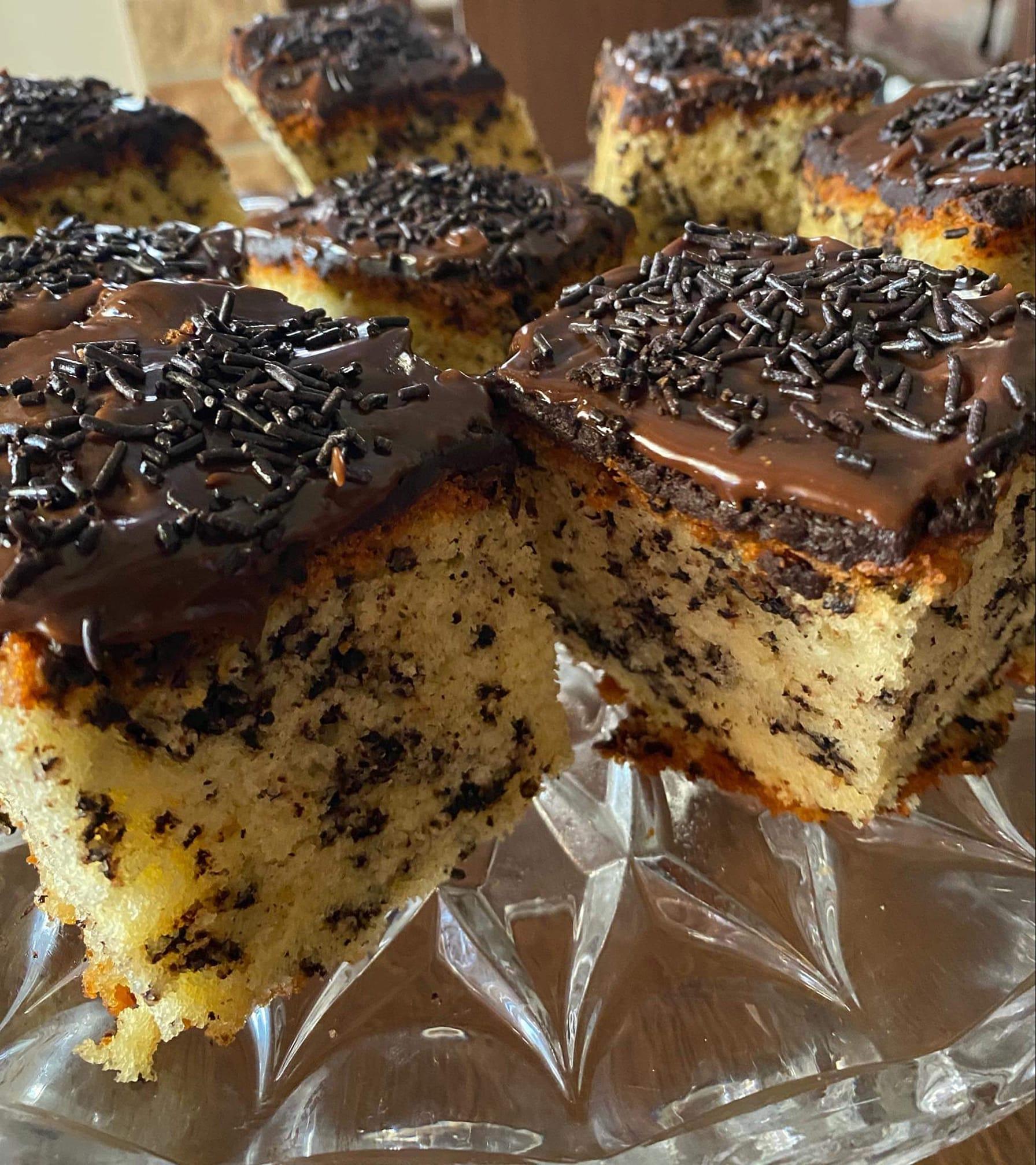 κέικ-με-τρούφα σοκολάτας-και-γλάσο-συνταγή- κέικ-με-τρούφα σοκολάτας-και-γλάσο-συνταγή-