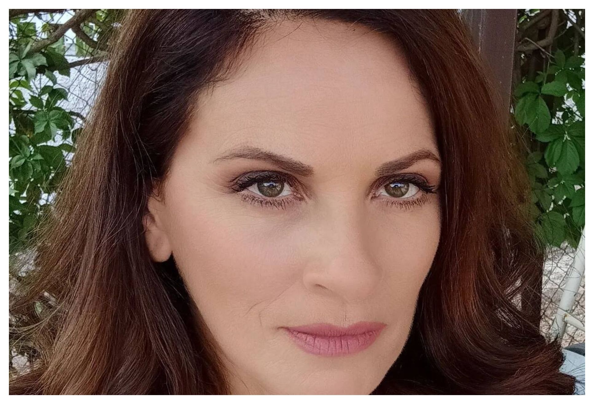 Θεοφανία Παπαθωμά: «Δεν μου αρέσει να ακούω μαμάδες ερωτευμένες με τους γιους τους – Η Ελληνίδα μάνα έχει καταστρέψει τον γιο»