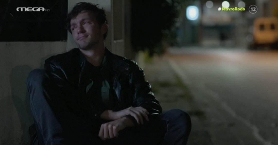 Μαύρο Ρόδο-Πέτρος-