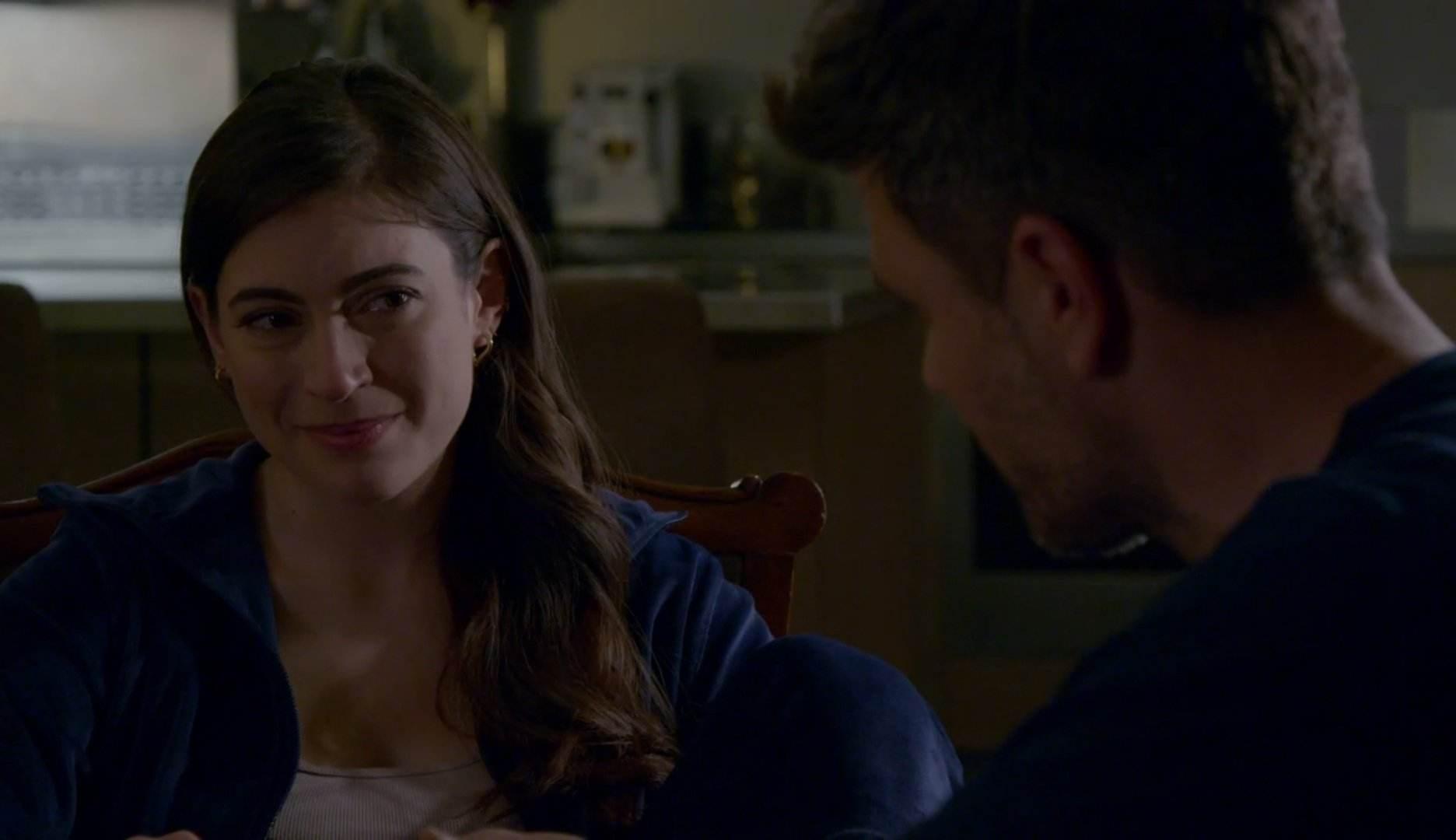 Παγιδευμένοι-Άννα-