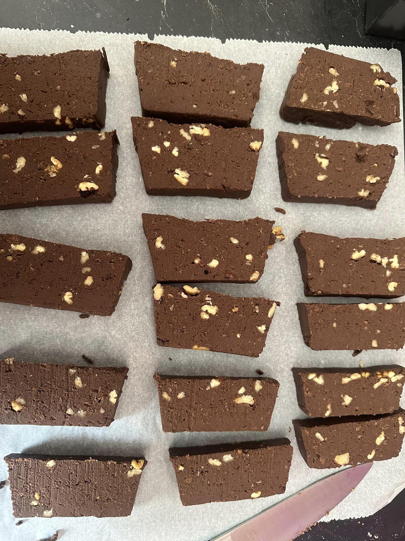 μπάρες-πρωτεΐνης-με-σοκολάτα-συνταγή- μπάρες-πρωτεΐνης-με-σοκολάτα-συνταγή-