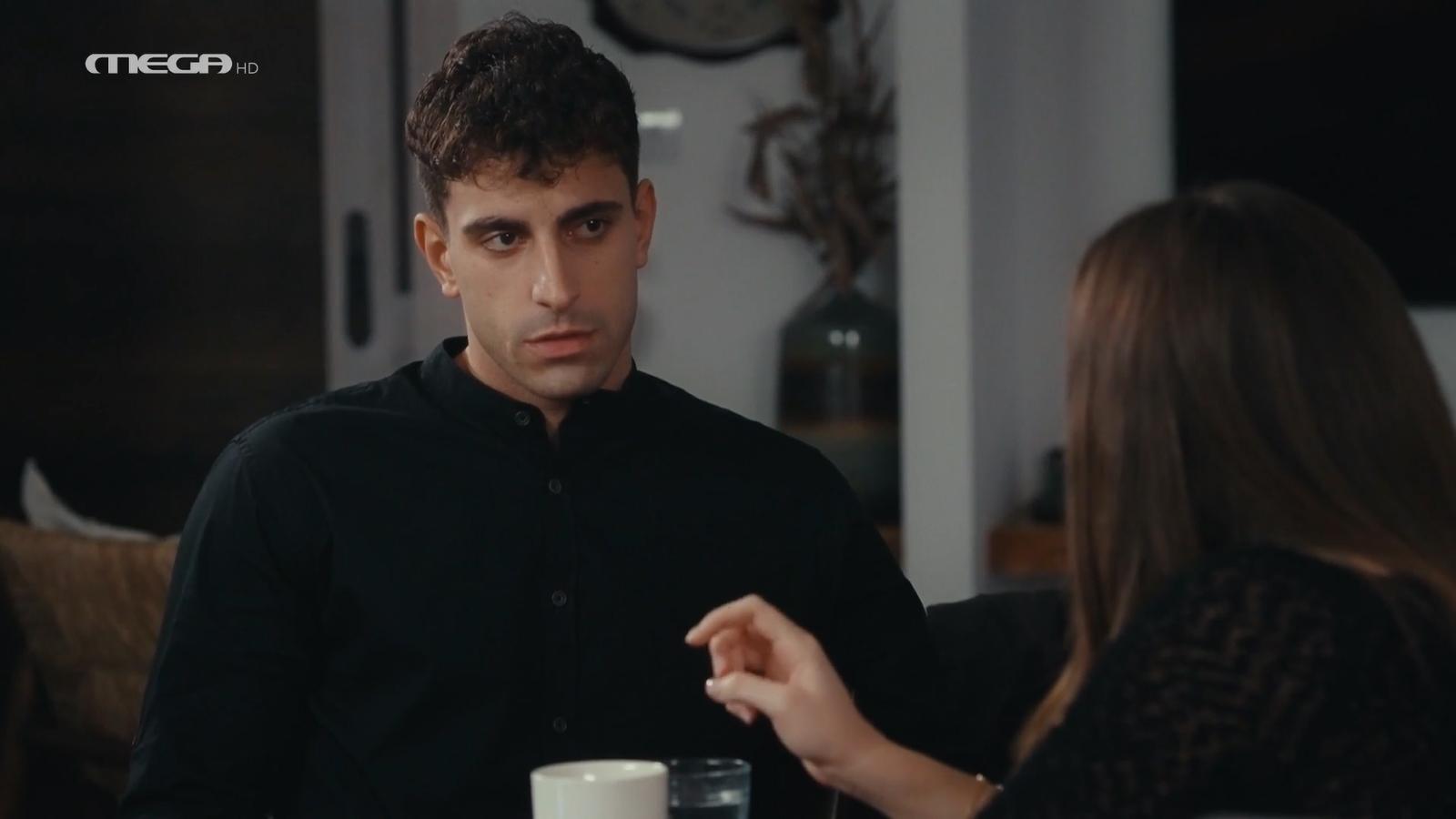 Η Γη της Ελιάς-Αλέξης-