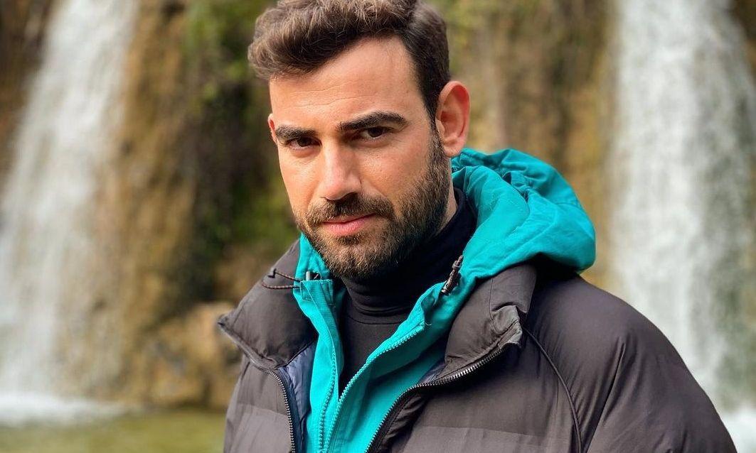 Μαύρο Ρόδο-Σαράντος-