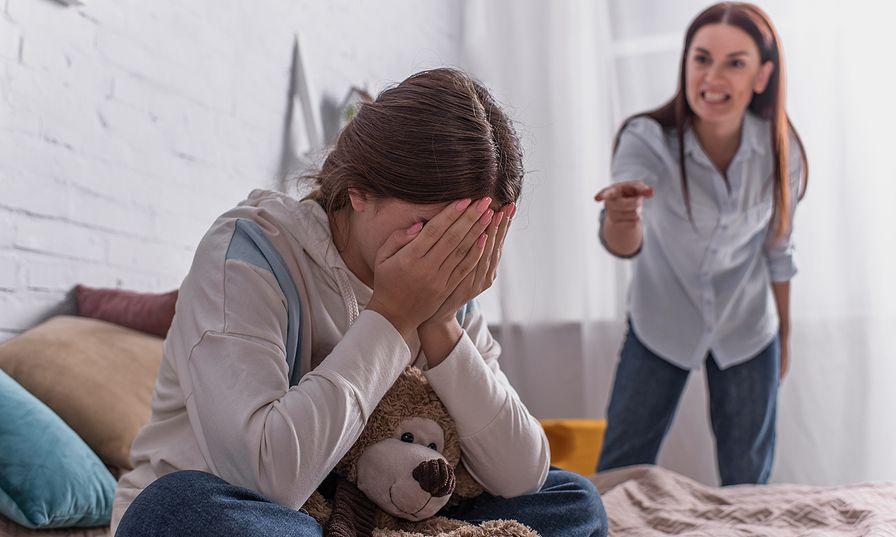 τοξικές-φράσεις-στα-παιδιά- τοξικές-φράσεις-στα-παιδιά-