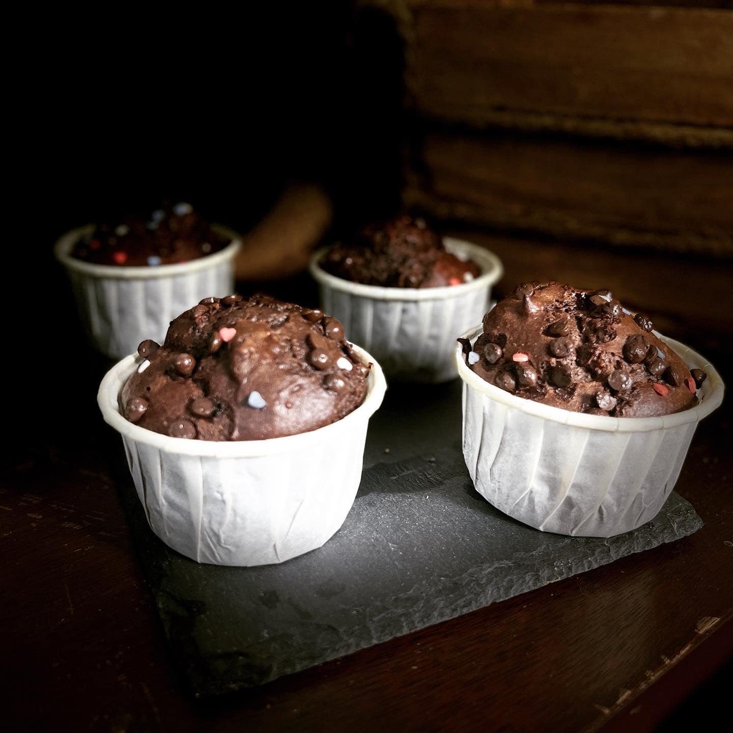 Σοκολατένια-muffins-χωρίς γλυκαντικά-συνταγή-