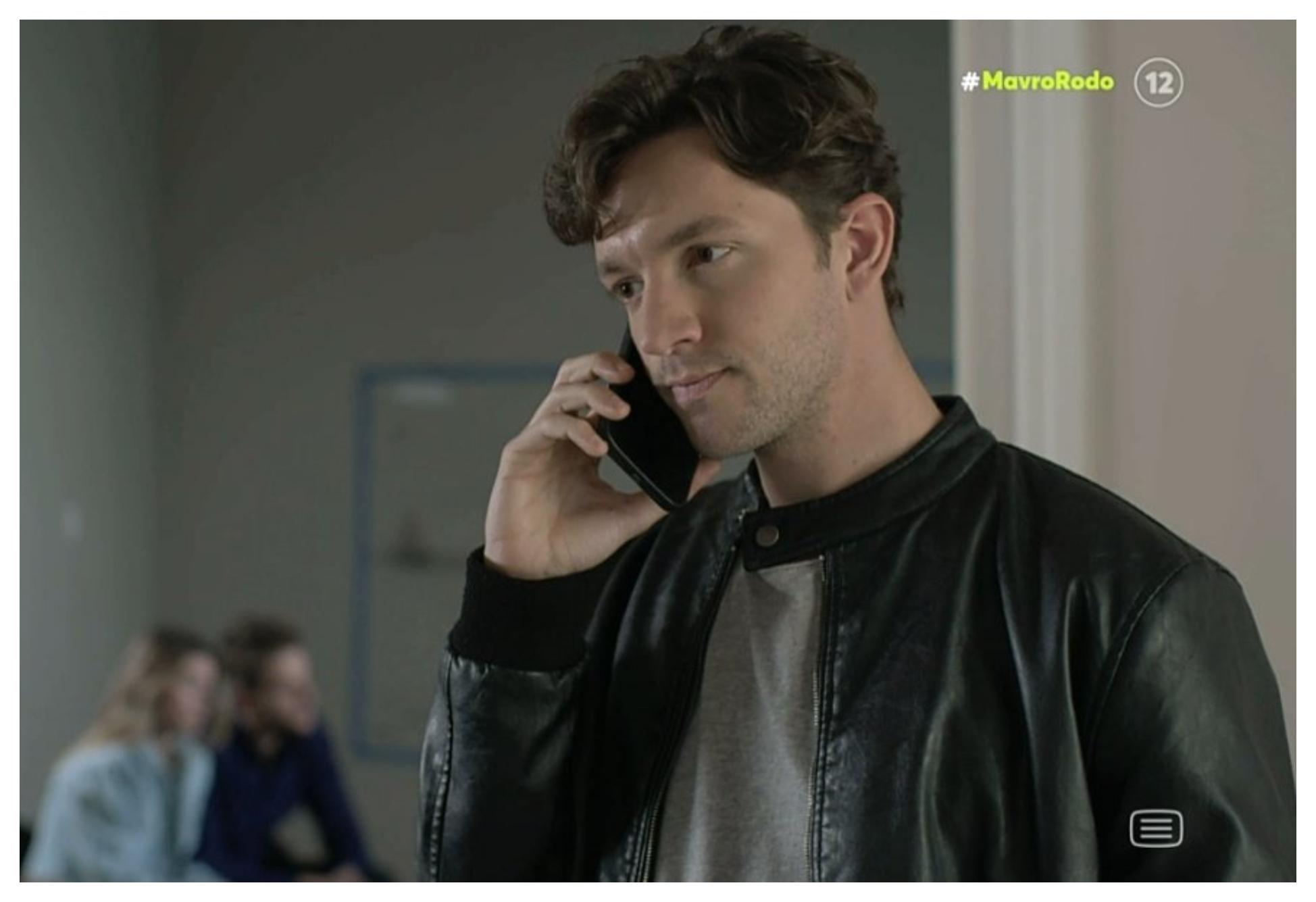 Μαύρο Ρόδο: Φτανει Πια-Είσαι μεγάλη κοπέλα