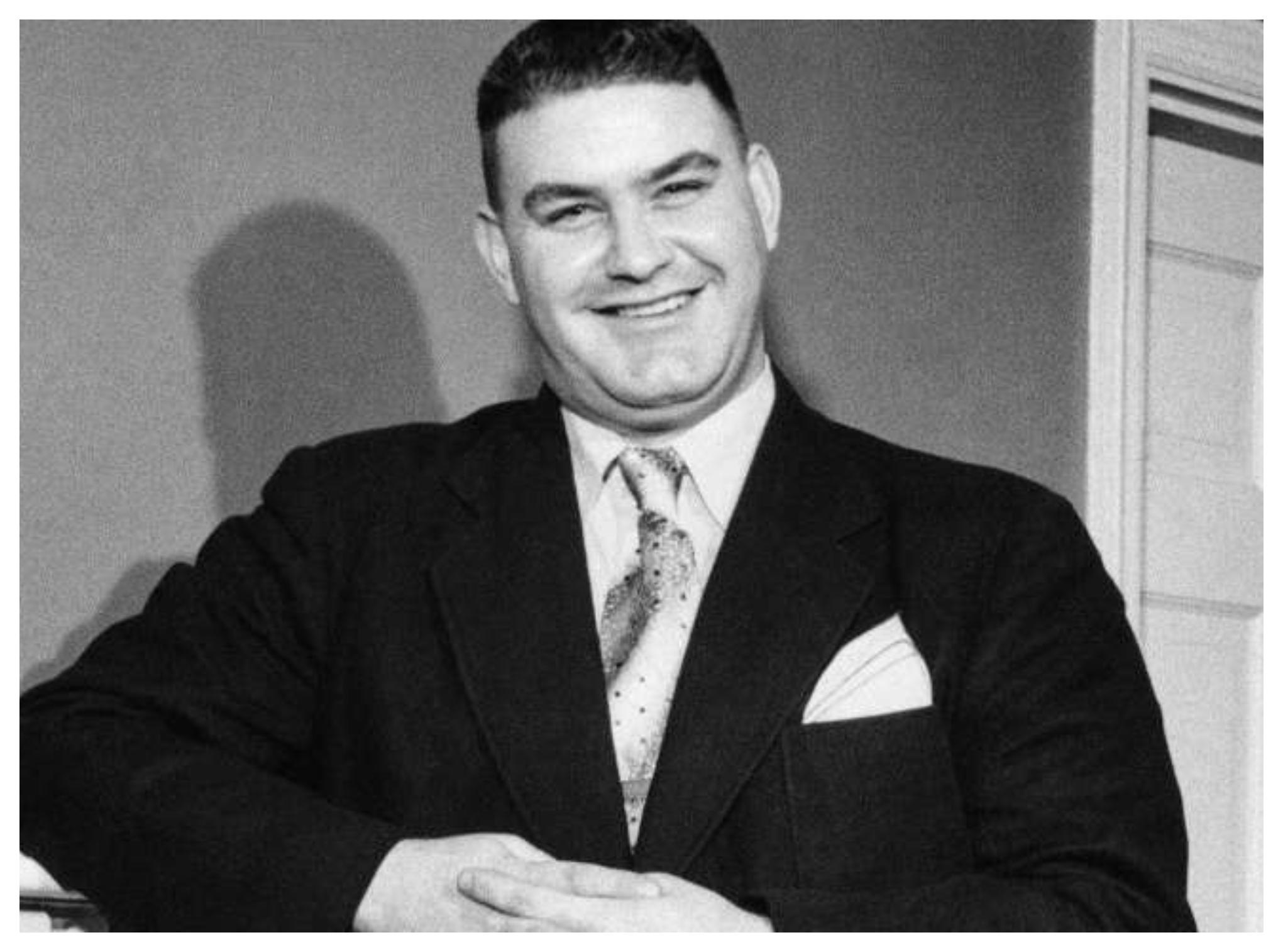 Ο μεγαλύτερος απατεώνας του κόσμου – “Έκλεβε τις ζωές άλλων”