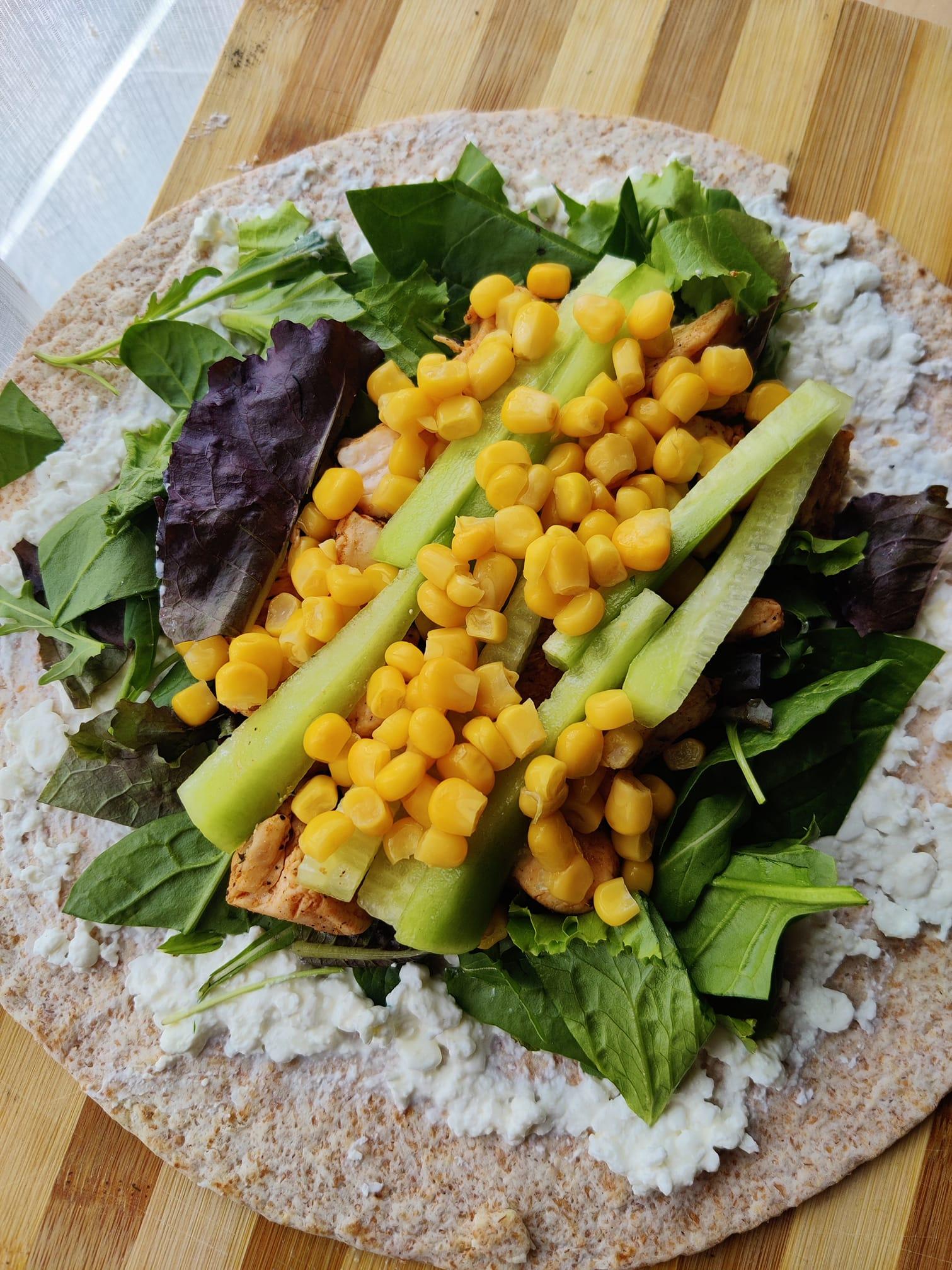 τορτίγια-με-κοτόπουλο-και-λαχανικά-συνταγή-