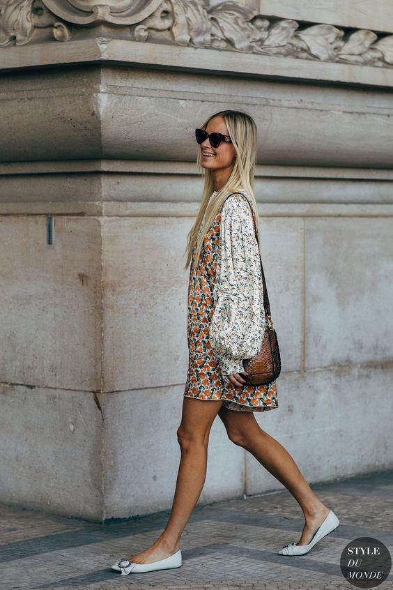 φλοράλ-φόρεμα-με-φουσκωτά μανίκια-ιδέες-