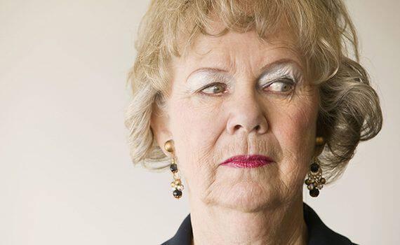 η-πεθερά-μου-με-λέει-μπεκρή-και-τελειωμένο-