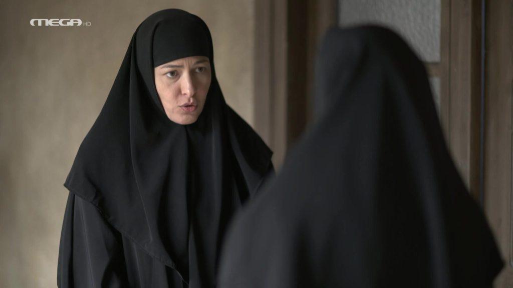 Μαυρό Ροδο : Η Θεοδότη γέννησε και μετά έγινε αιτία να σκοτωθούν όλοι οι δικοί της