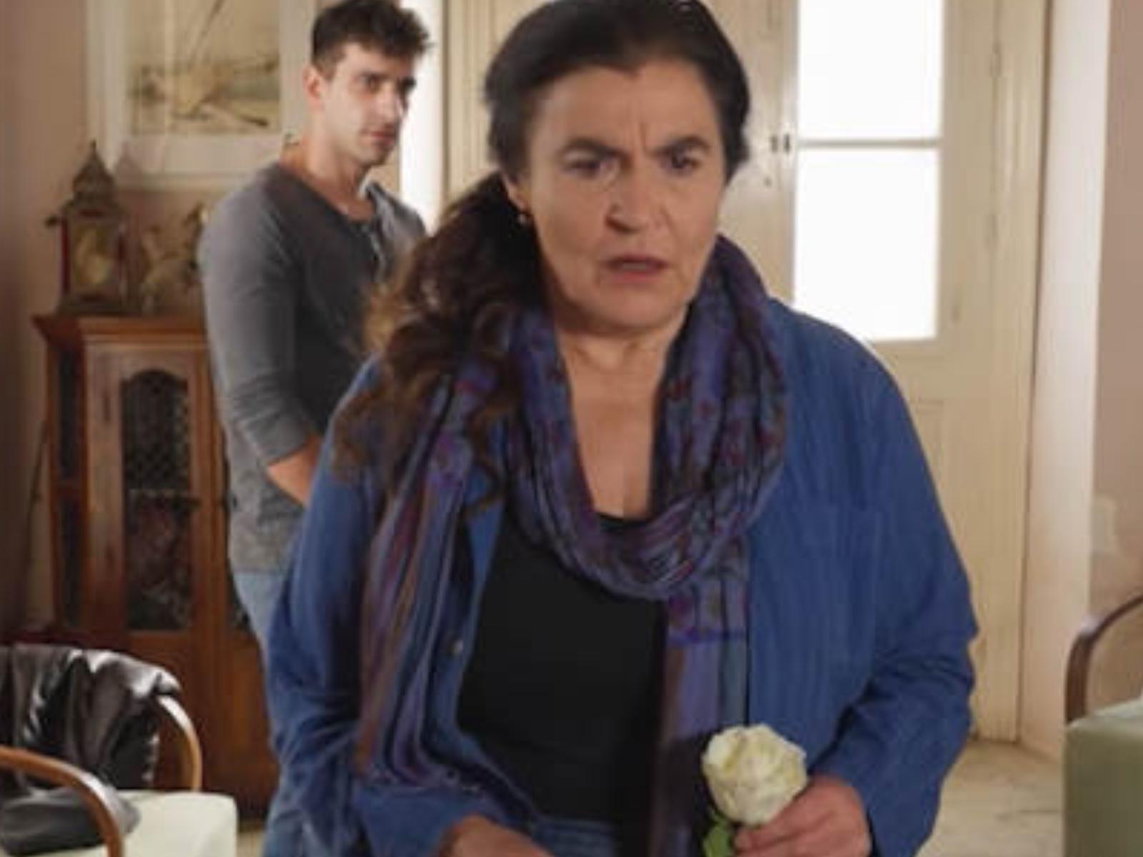 Η Γη της Ελιάς-Μαργαρίτα-Αλέξης-