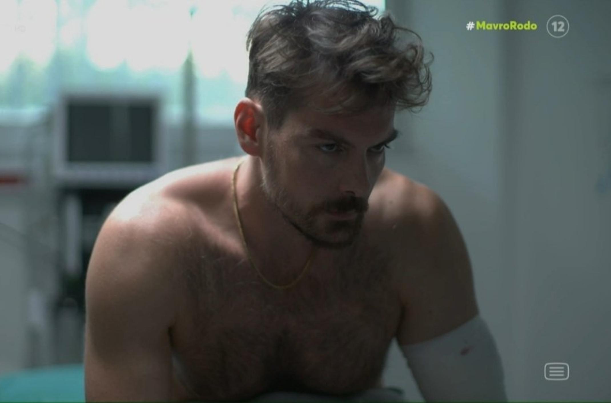 Μαύρο Ρόδο: Ο έρωτας δεν είναι αμαρτία παιδί μου να χαίρεσαι που τον έζησες