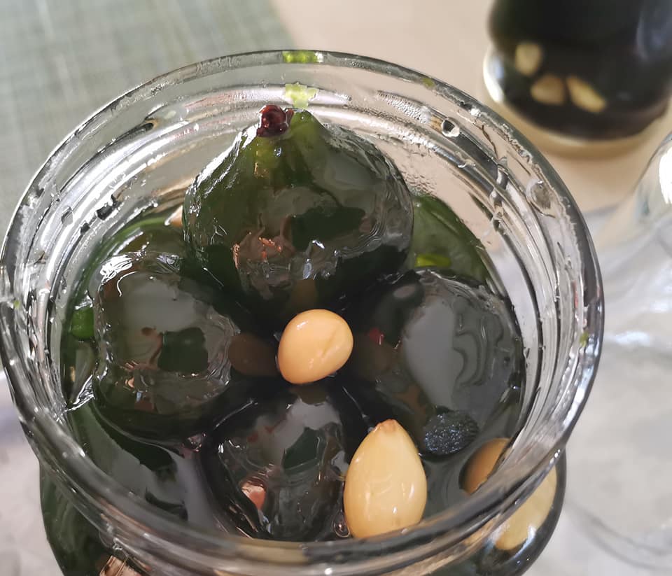 γλυκό-του-κουταλιού-με-αγριόσυκα-συνταγή-