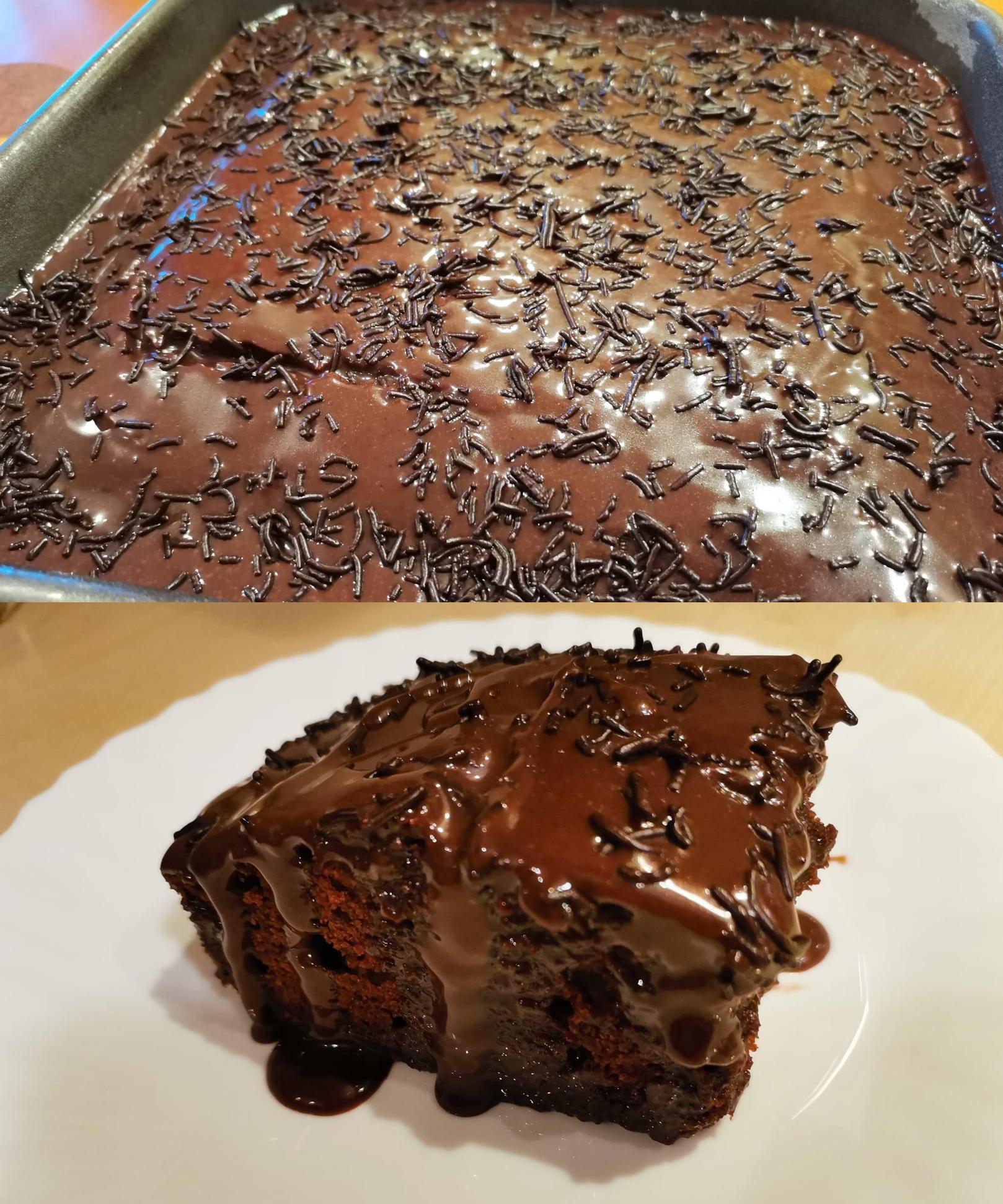 Σοκολατόπιτα με πηχτό γλάσο