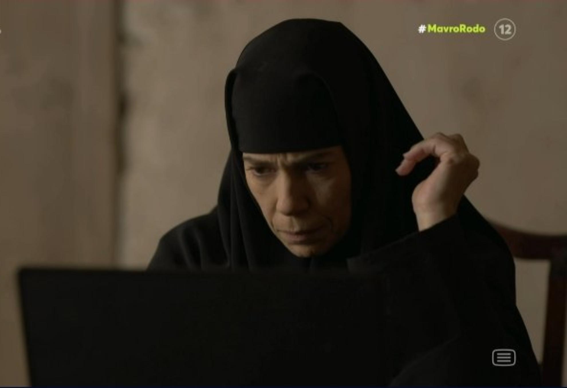 Μαύρο Ρόδο: “Αφαίρεσε τις κάμερες τώρα” – Ο μητροπολίτης επιπλήττει την Κασσιανή