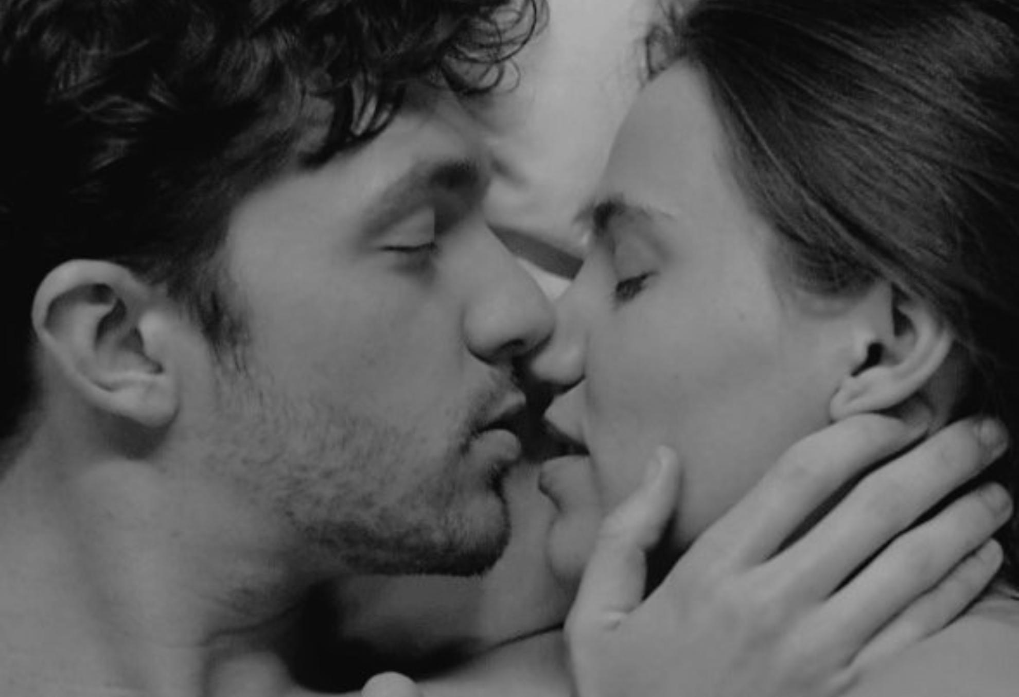 Μαύρο Ρόδο: “Αφαίρεσε τις κάμερες τώρα” – Ο μητροπολίτης επιπλήττει την Κασσιανή