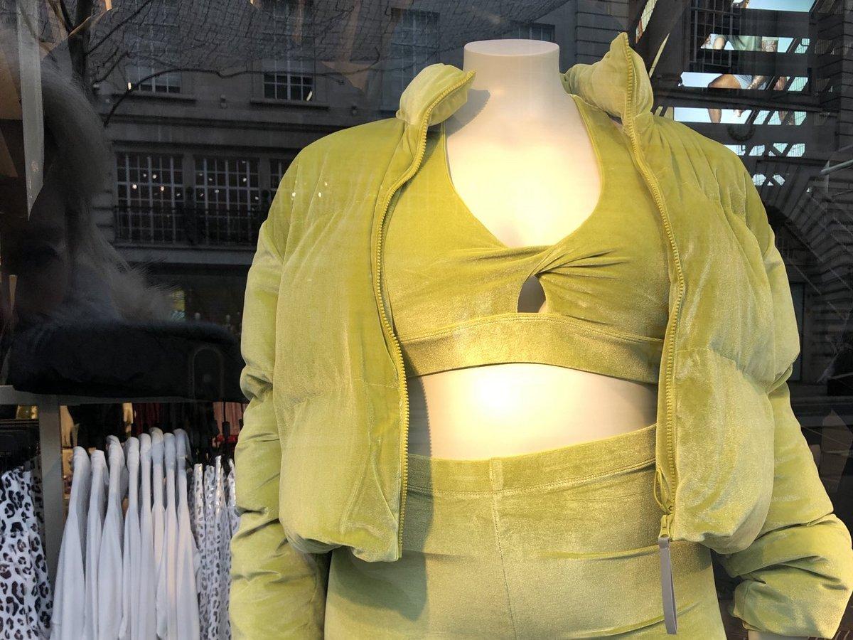 γιατί-πρέπει-να-πλένουμε-τα-καινούρια ρούχα-πριν-τα-φορέσουμε- γιατί-πρέπει-να-πλένουμε-τα-καινούρια ρούχα-πριν-τα-φορέσουμε-