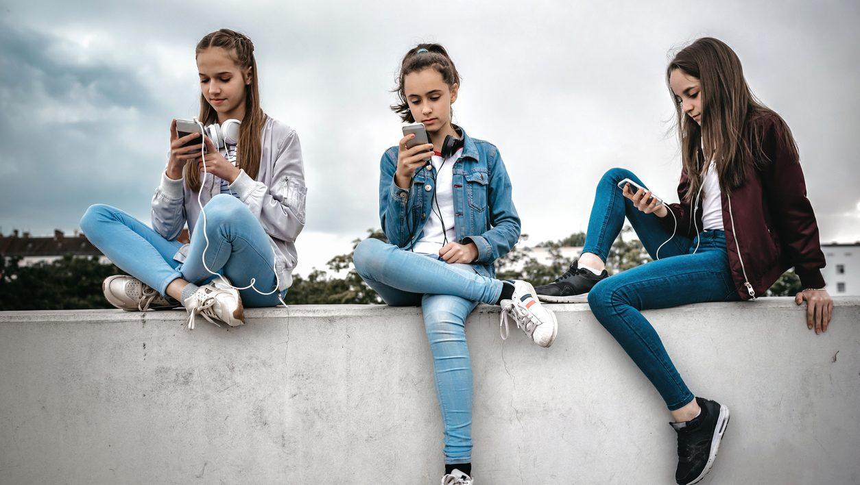 Social media-και-παιδιά-συμβουλές για-διαπαιδαγώγηση- Social media-και-παιδιά-συμβουλές για-διαπαιδαγώγηση-