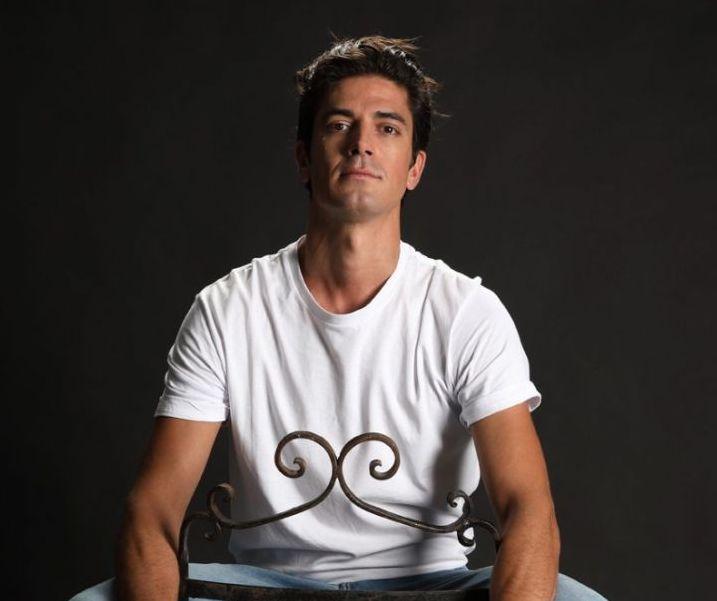 Ο Δημήτρης Γκοτσόπουλος μπαίνει σε πασιγνωστη καθημερινή σειρά