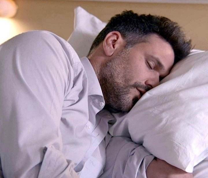 Παγιδευμένοι επόμενα επεισόδια-Δημήτρης-