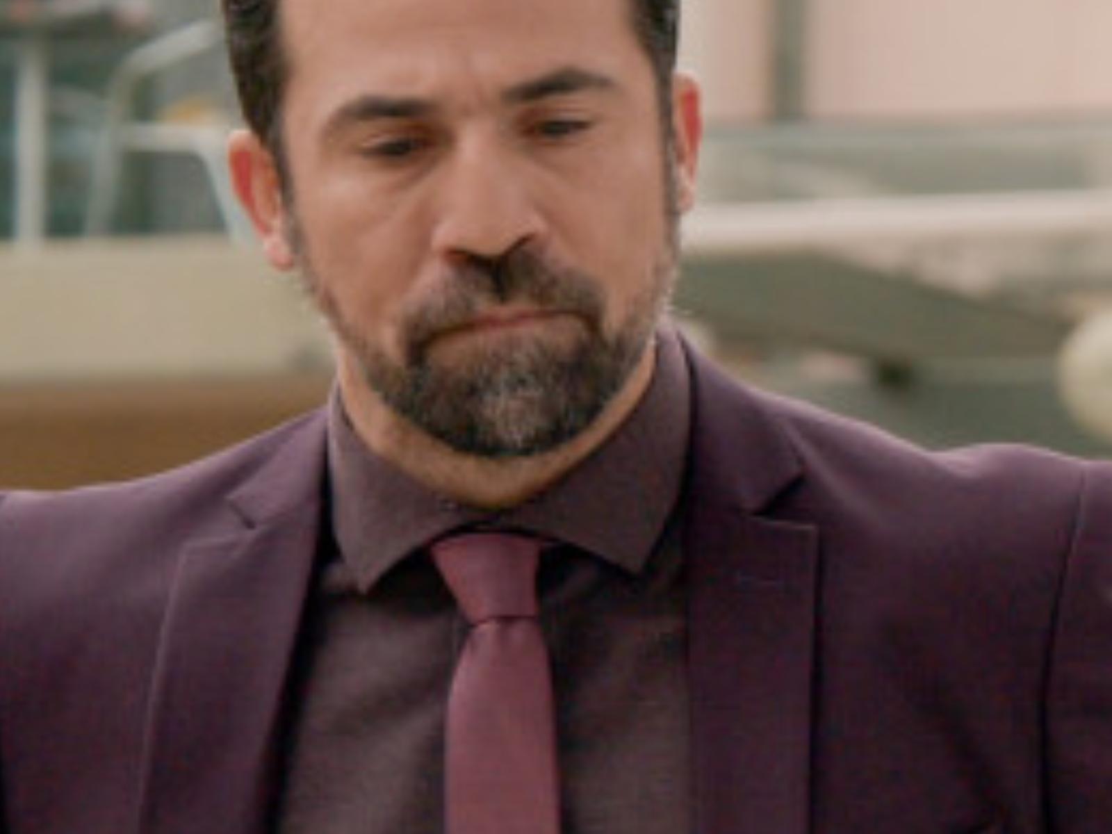 Παγιδευμένοι-Σταύρος- Παγιδευμένοι-Σταύρος-